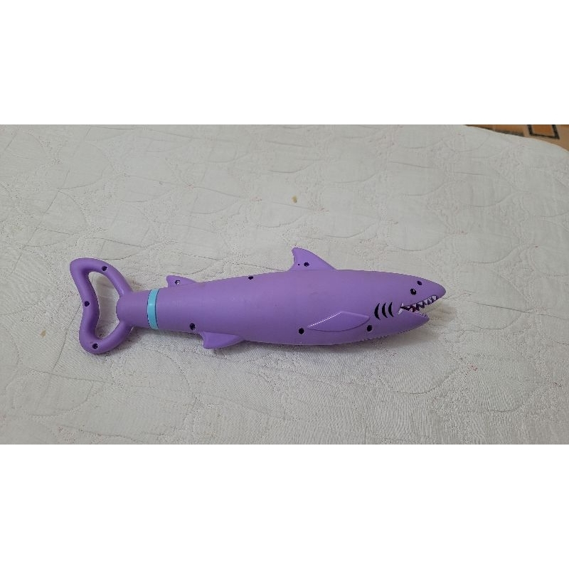 Súng đồ chơi Phun nước cá mập