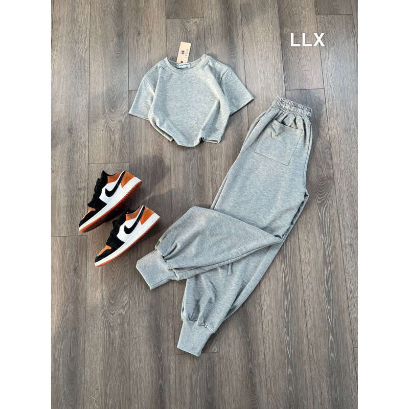 Set áo crotop + quần bô thể thao