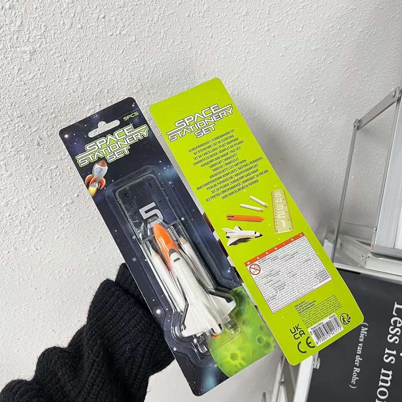 Xuất Anh!! Set bút thước Phi Hành Gia vũ trụ 5 món nhỏ xinh