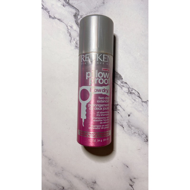 Dầu gội khô của Redken