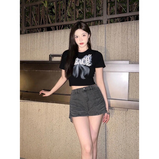 Áo croptop TEACH PEACE body dáng ôm HARIQUEEN