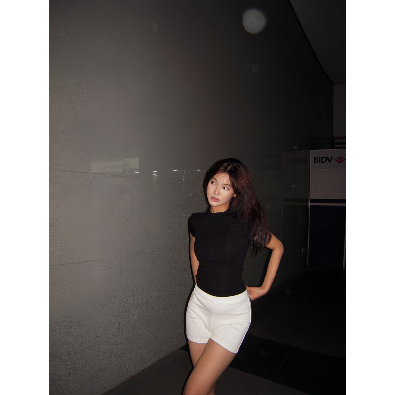 IWEAR • DAILY TEE - Áo thun form ôm