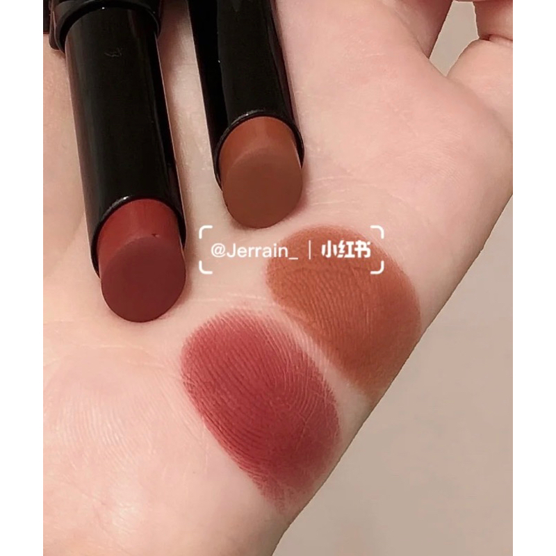 Son lì NARS powermatte
