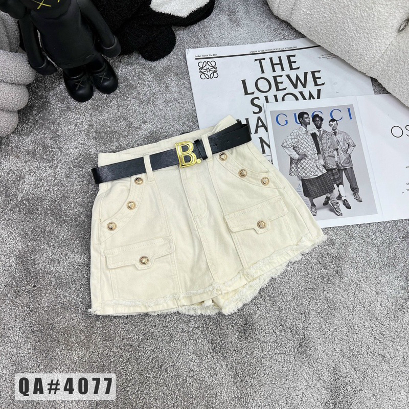 Chân váy kèm đai