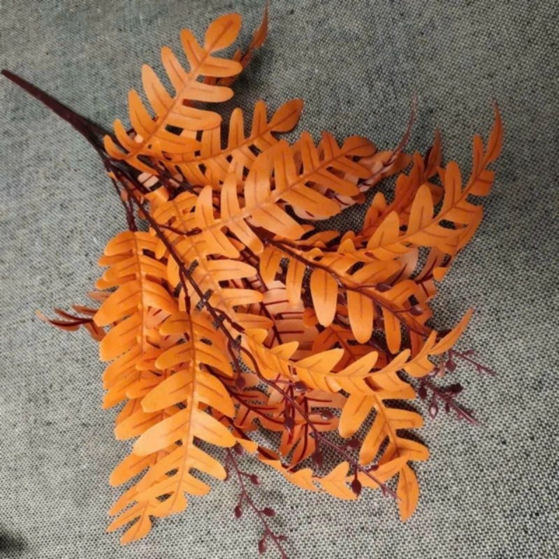 Cây giả- Cụm lá điểm - lá xương cá cắm điểm siêu yêu - trang trí nhà cửa.