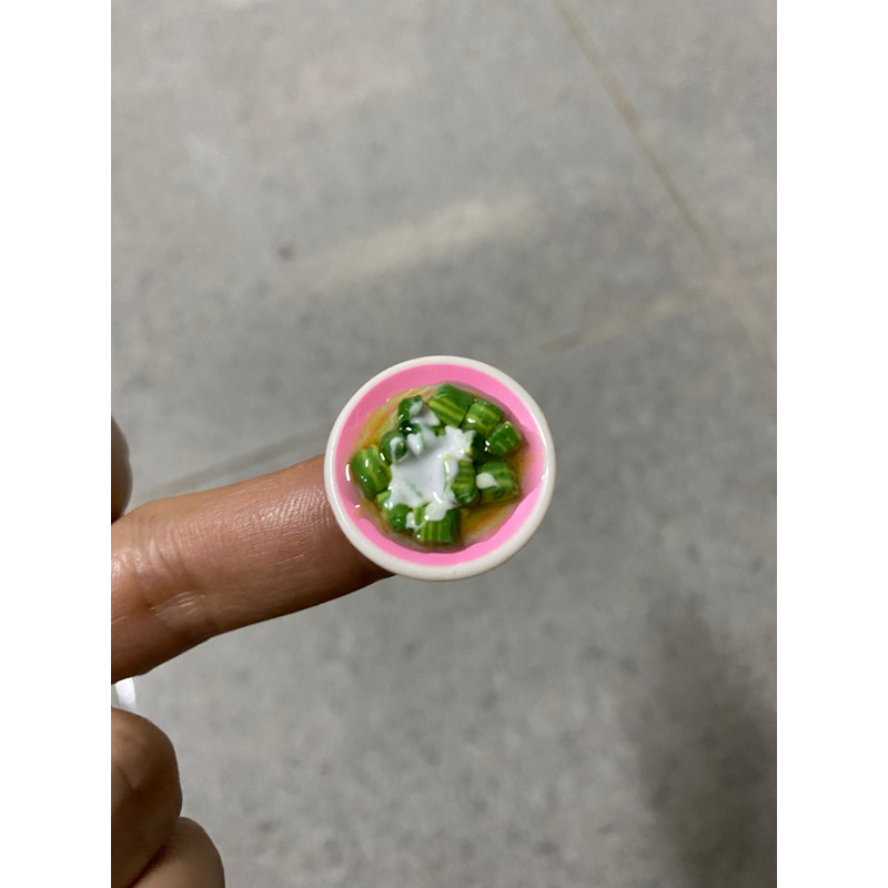 Mô hình dĩa bánh đúc 1:12 mini bằng đất sét