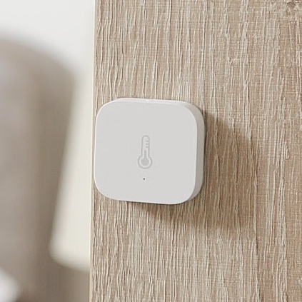 Cảm biến Nhiệt độ Độ ẩm Aqara Temperature and Humidity Sensor WSDCGQ11LM - Tương thích HomeKit, Cần trang bị Hub