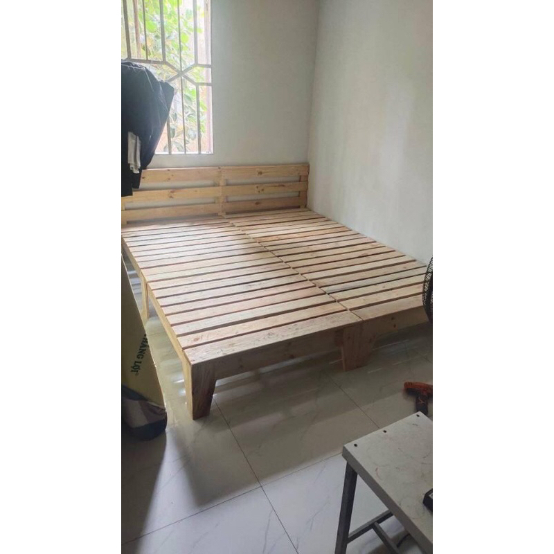 giường pallet gỗ thông cao 40cm
