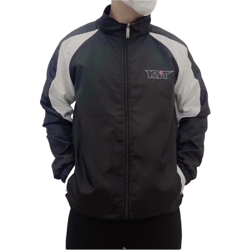 Áo Khoác Dù Nam Cổ Trụ Thêu Kyt Có Túi Trong 2 Lớp Siêu Hot NEW UNISEX