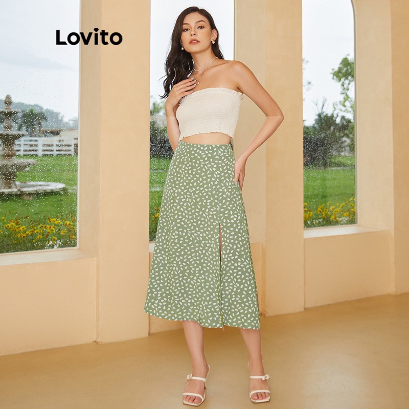 Thanh lý chân váy xẻ tà màu xanh lá Lovito - size XL