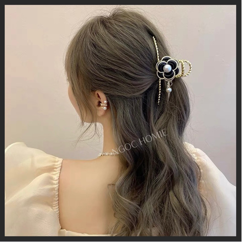 Kẹp tóc pearlll điểm nhấn bông hoa hãng chaneo