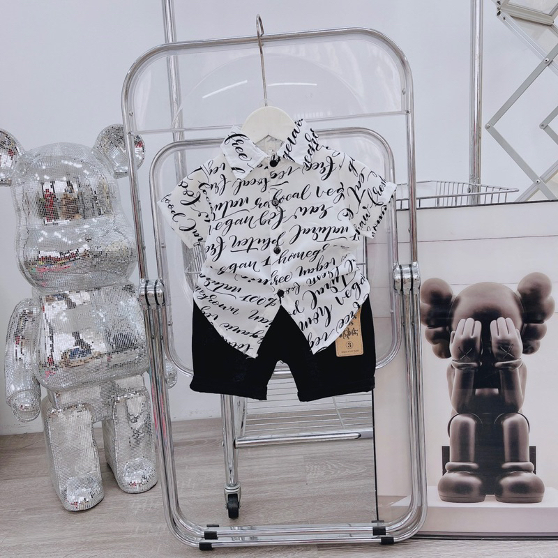 Sét sơ mi lụa cho bé  kèm quần short kaki phong cách