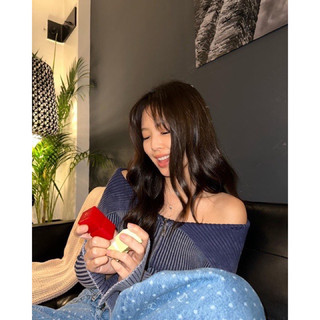 Áo kiểu trễ vai màu xanh giống Jennie Blackpink, Minnie GIDLE