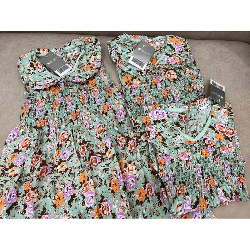 Váy hoa nhí bé gái