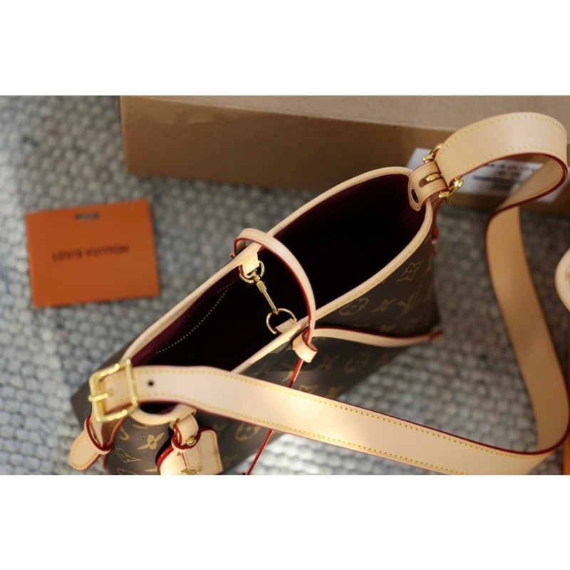 Túi lv carryall s29