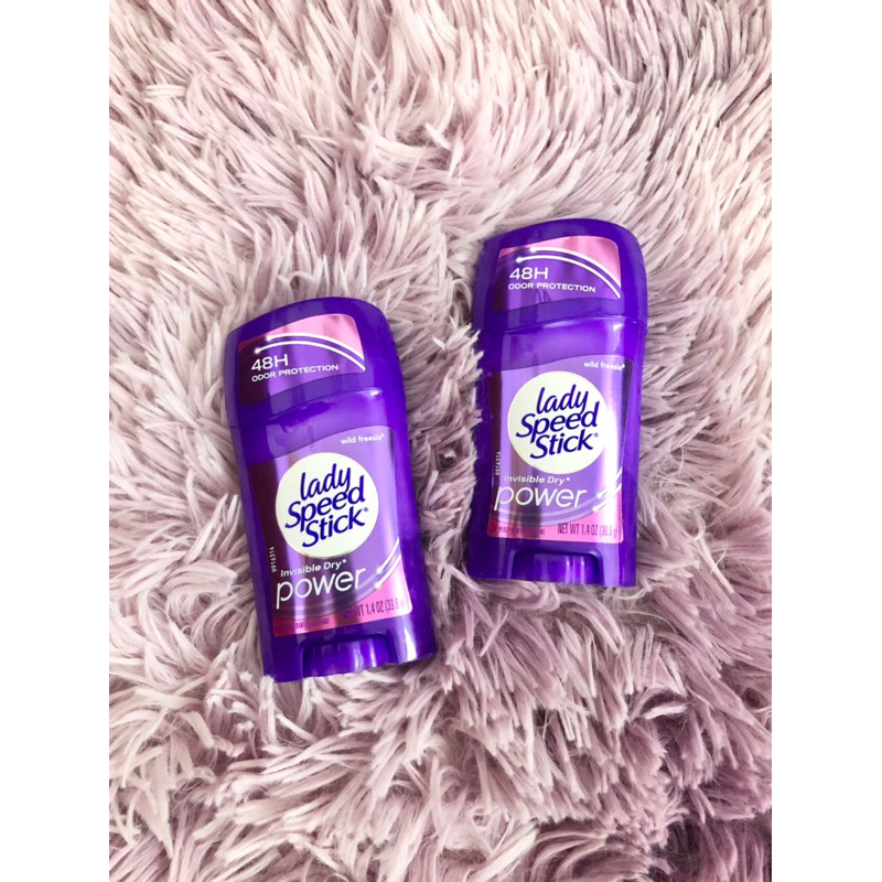 Lăn khử mùi dạng sáp Lady Speed Stick