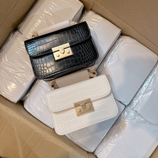 Túi khoá miu vân rắn size 18 khoá mờ