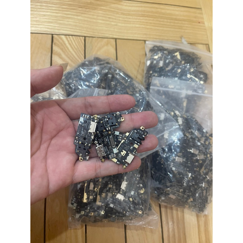 Bo sạc vsmart  active 3