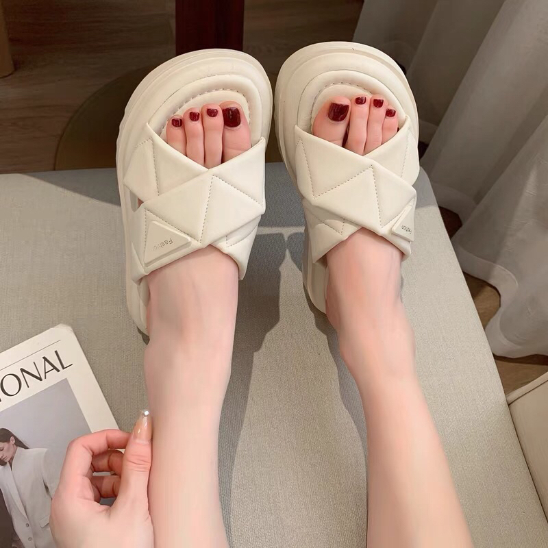 Dép nữ quai chéo đế răng cưa JD chất đẹp(phom to)