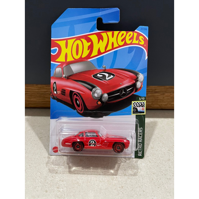 Xe mô hình đồ chơi cơ bản Hotwheels 1:64 - Mercedes-Benz 300 SL