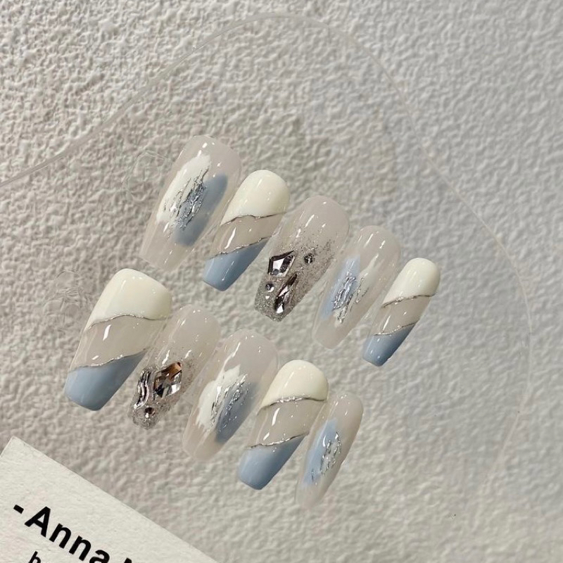 Nail Box Thiết Kế Xanh Dương Mùa Hè