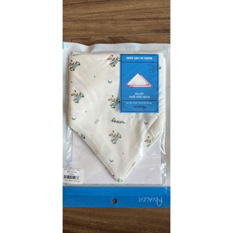 Khăn tam giác sợi tre Avaler nhiều mẫu