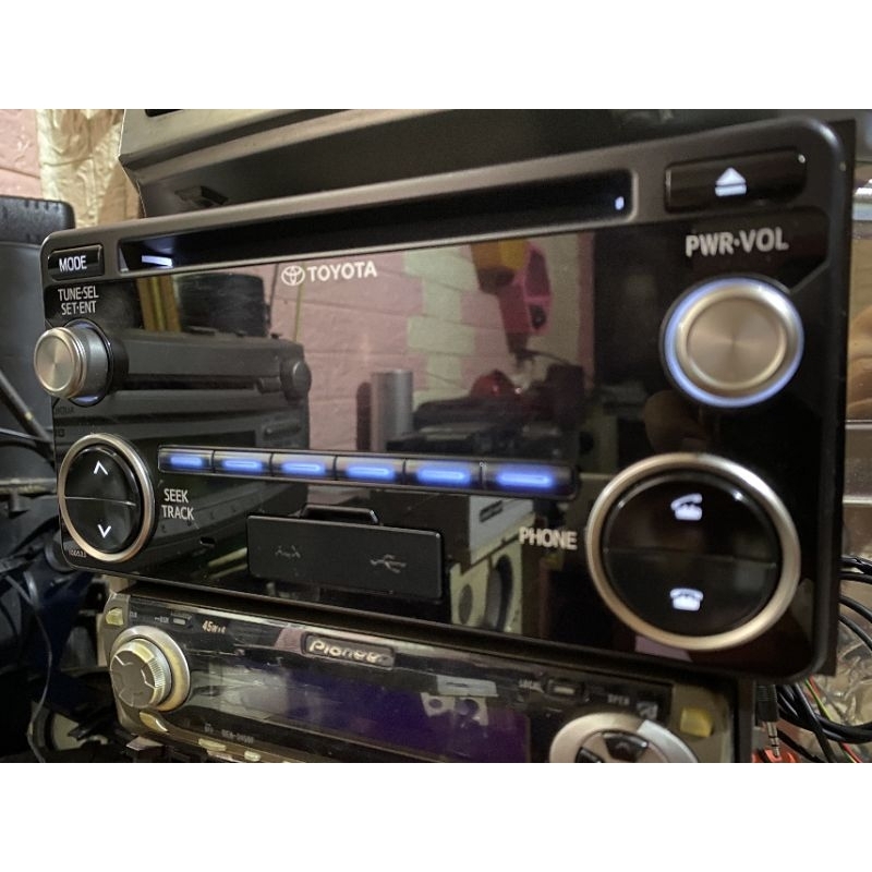 Đầu ToyotaBLUETOOTHAUX/USB/CD MP3/RADIO . xe toyota Altis