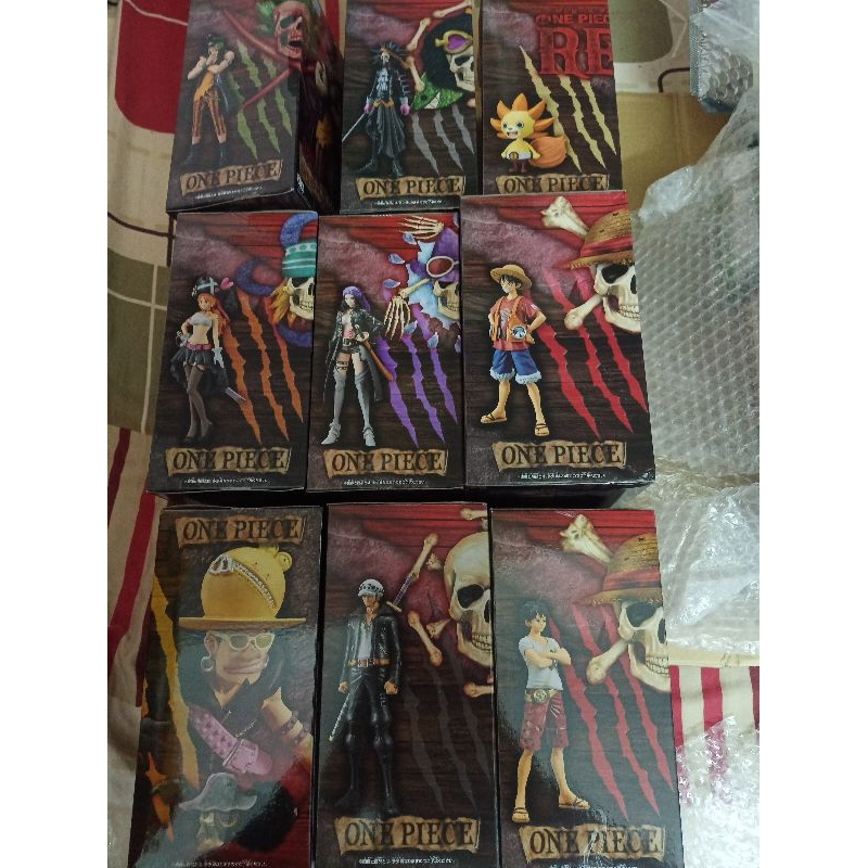Mô hình One Piece DXF Film Red mới nguyên hộp chính hãng