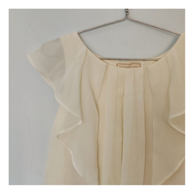 Áo babydoll tay cánh tiên second hands