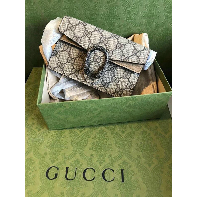 Túi xách thời trang nữ