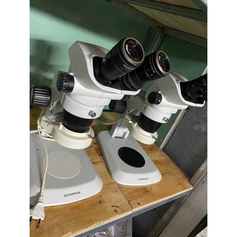 Kính hiển vi  2 mắt olympus sz51