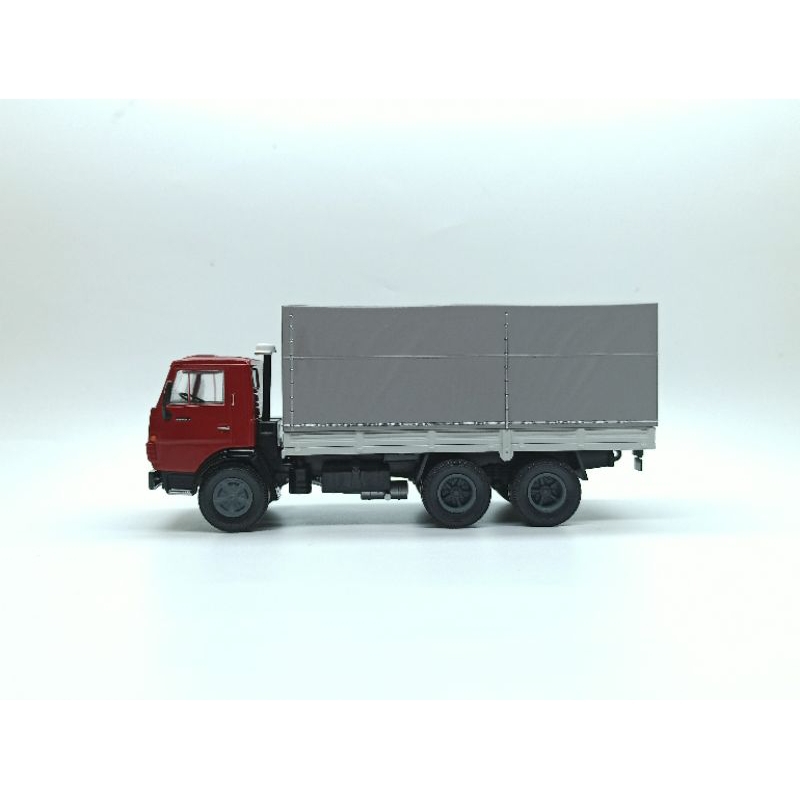 Mô hình xe Kamaz 5320 tỷ lệ 1/43