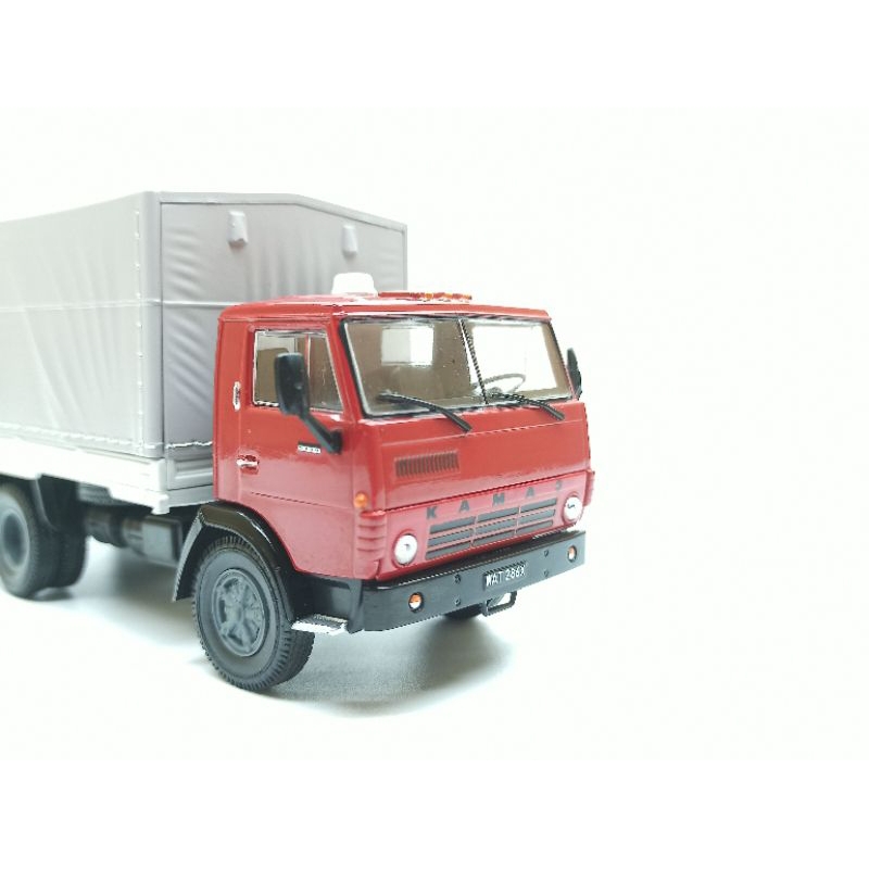 Mô hình xe Kamaz 5320 tỷ lệ 1/43