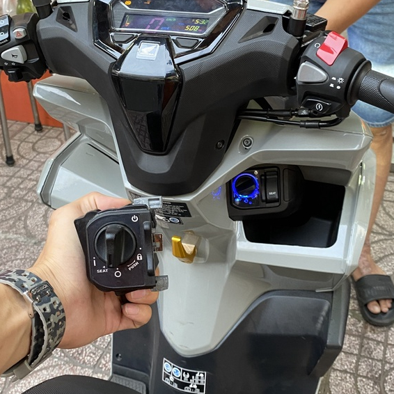 Bộ nâng cấp cụm khoá SH350i DÀNH CHO XE CÓ SMARTKEY HONDA KHÔNG ĐÈN 2018 - 2022 TRỞ LÊN