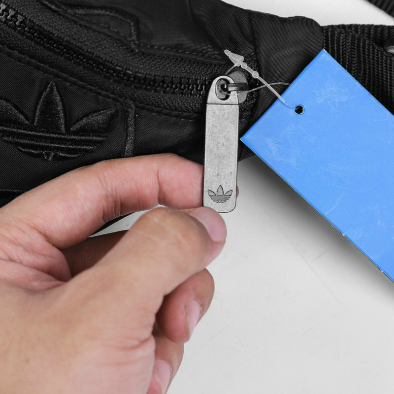 Túi Đeo Chéo Bao Tử Mini Logo Thêu