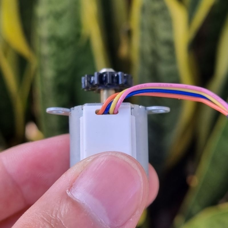Động cơ Motor 5V không có thông tin sản phẩm Giá nghiên cứu - LT Shop