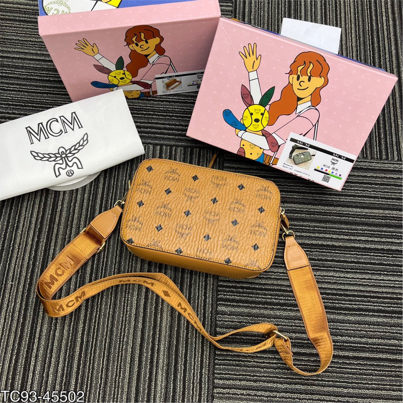 TÚI ĐEO CHÉO HOẠ TIẾT ÔNG SAO CÁNH CHIM RI CỰC KÌ HOT NĂM 2023 VỚI 2 MÀ CỦA HÃNG TC93