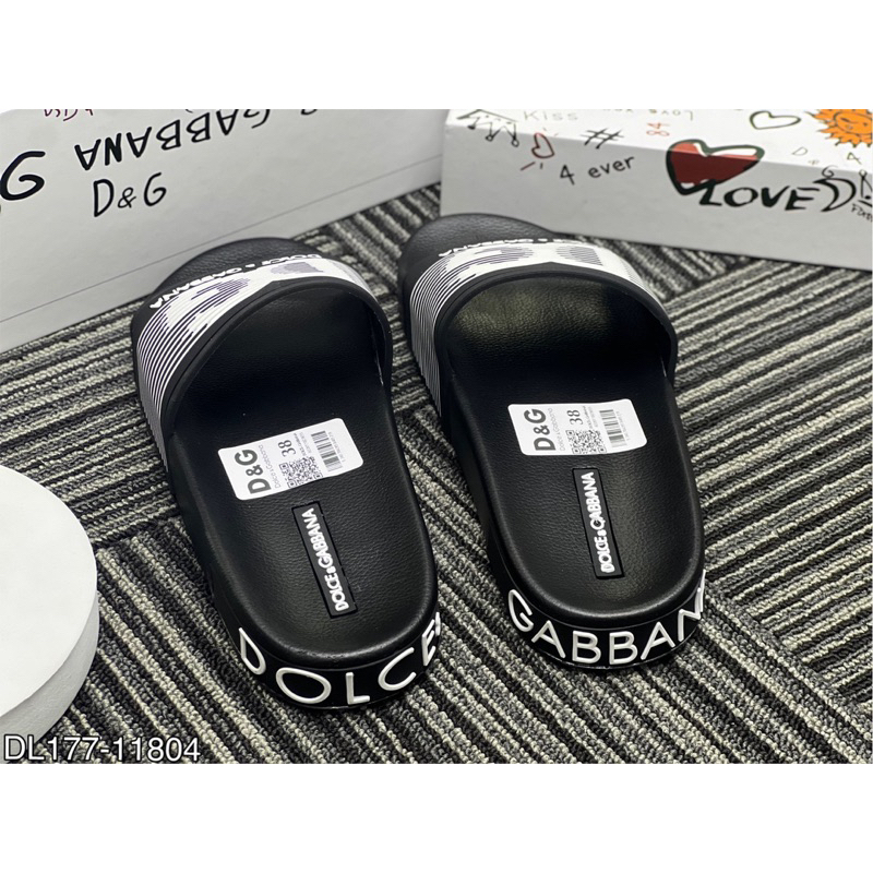 DÉP D.G cực kì nét đế mềm tạo cảm giác không bị đau chân