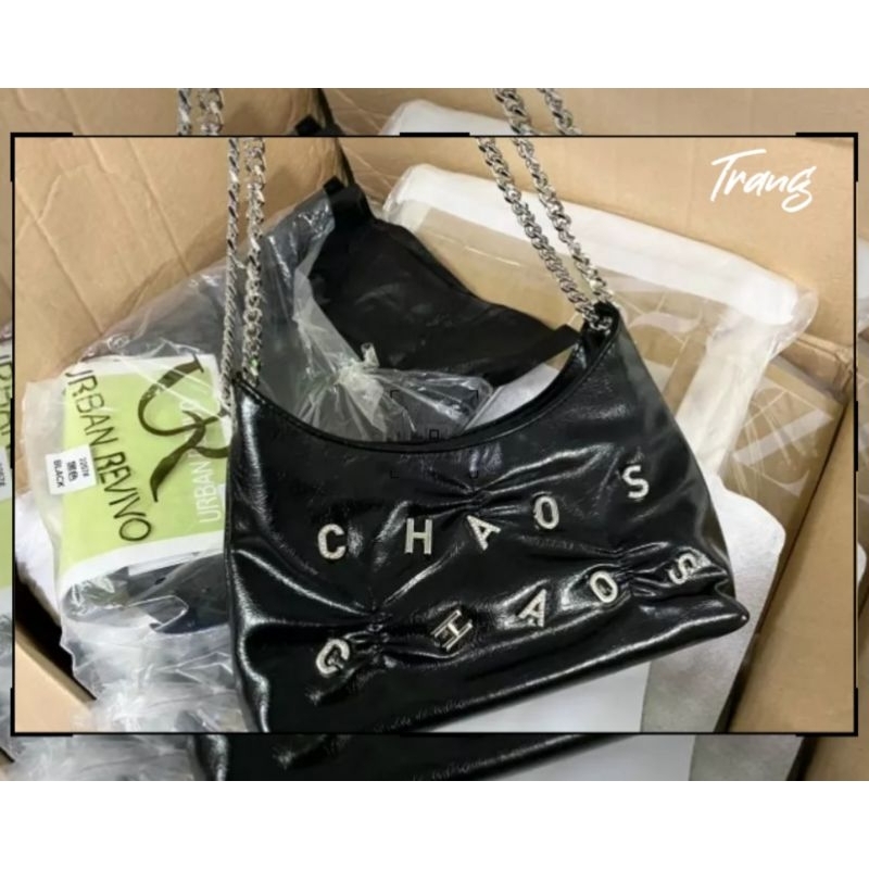 Túi kẹp nách Urban Revivo size 29cm