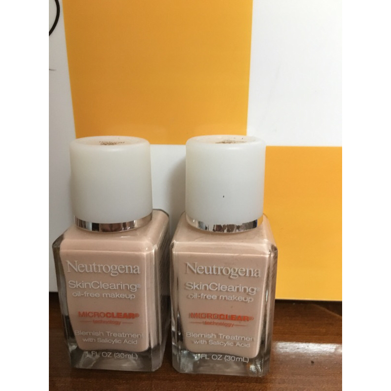 kem nền neutrogena tone sáng 20