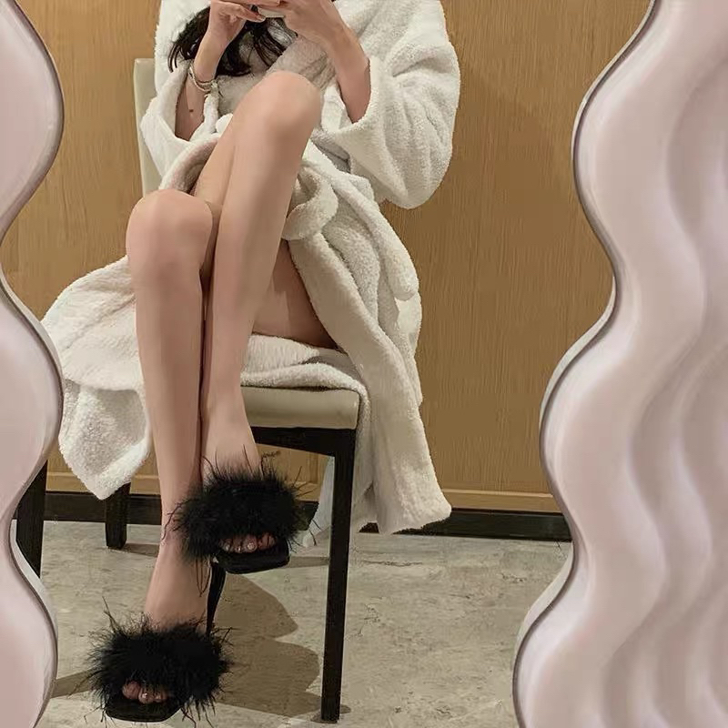 Dép cao gót phối lông vũ sang chảnh đế cao 7cm phong cách Hàn Quốc mùa hè 2023