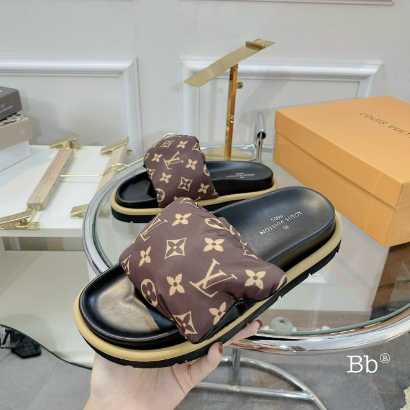 Dép lê nữ LV hàng super chuẩn sịn xò (sẵn)