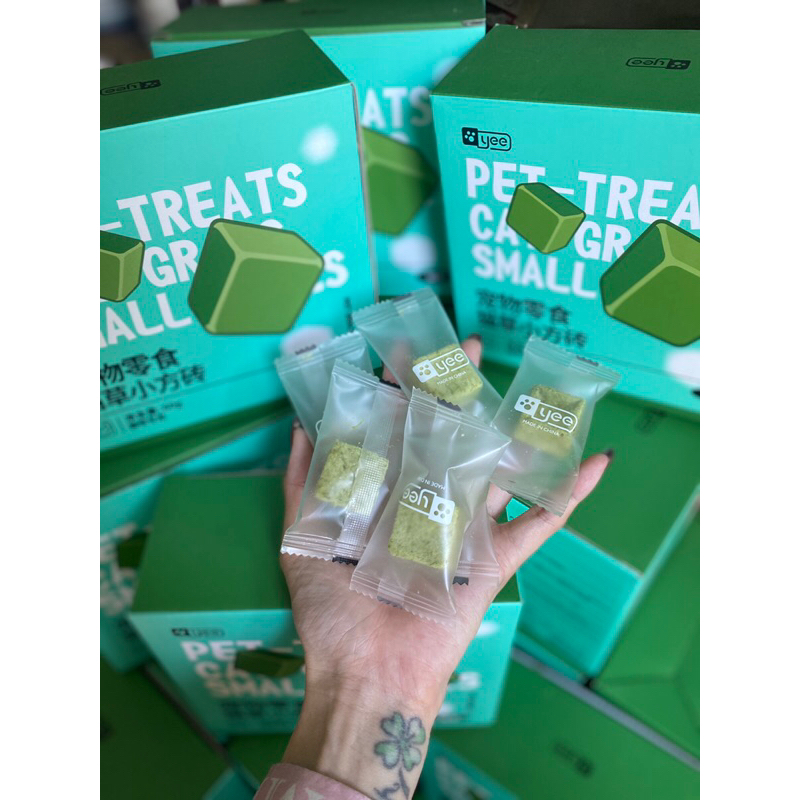 Snack Thưởng viên cỏ mèo nén 60g