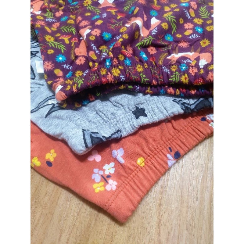 Chân Váy Một Tầng Kèm Chíp Vải Cotton xuất Dư Chân Váy Kèm Chíp Bé Gái Cotton 8-20kg