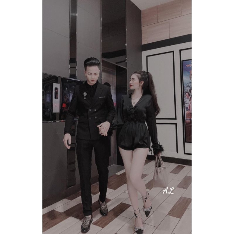 Jum lụa tay dài phối lông vũ loại đẹp ( ảnh sàn tự chụp )