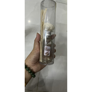 1 chai tinh dầu thơm phòng thái lan