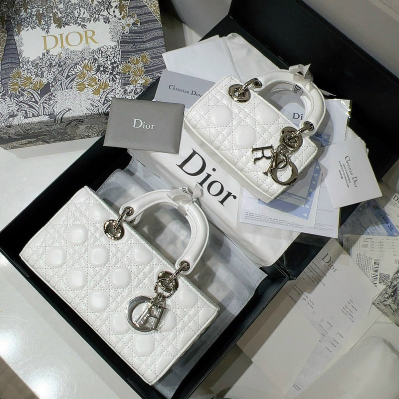 Túi Xách Di. Or Ngang Tag Bạc 2 Size