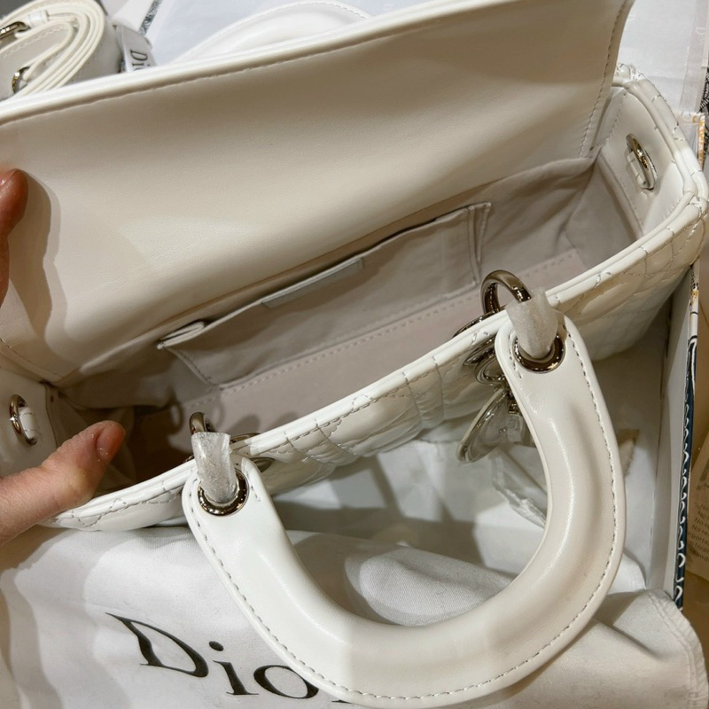 Túi Xách Di. Or Ngang Tag Bạc 2 Size