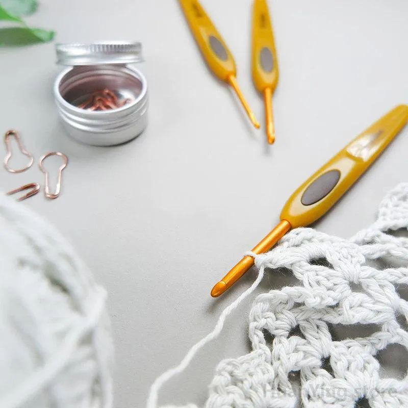 Bộ kim móc len sợi mô phỏng kim Clover  - Tặng ví đựng kim Cotton Linen xinh xắn