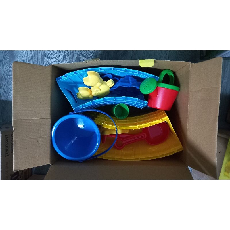 Bộ đồ chơi xúc cát - hàng khuyến mãi Similac